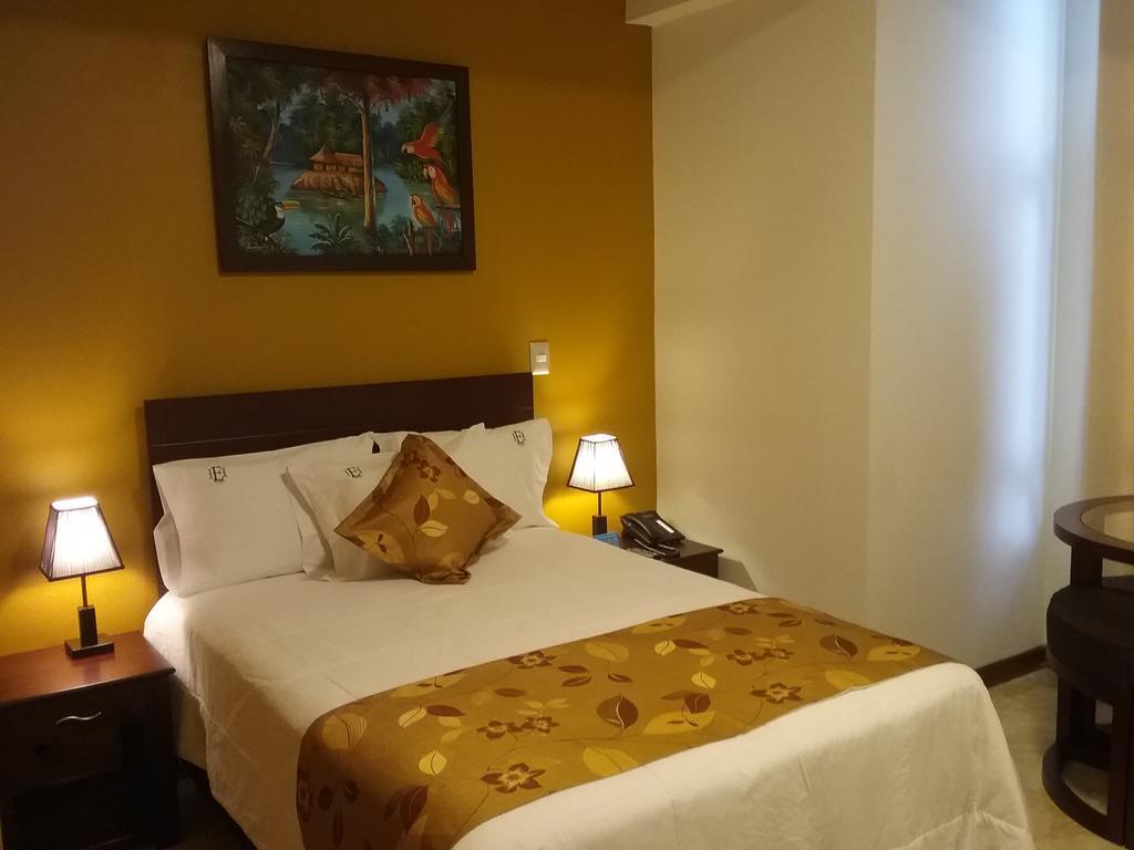 Hotel Europa อีกีโตส ภายนอก รูปภาพ