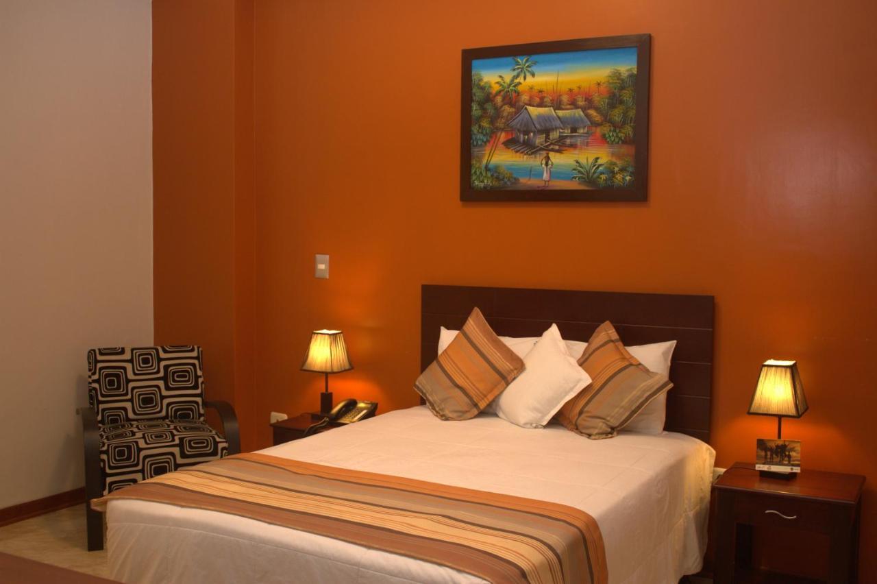 Hotel Europa อีกีโตส ภายนอก รูปภาพ