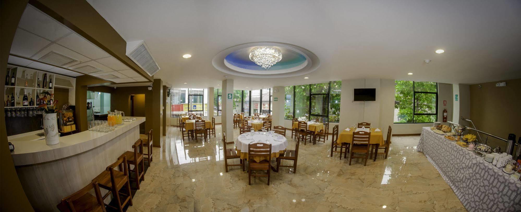Hotel Europa อีกีโตส ภายนอก รูปภาพ