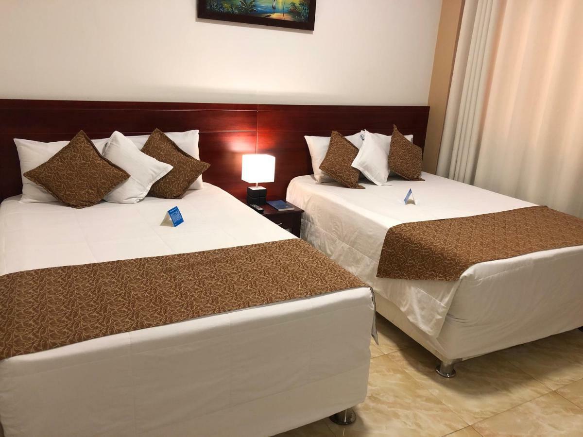 Hotel Europa อีกีโตส ภายนอก รูปภาพ